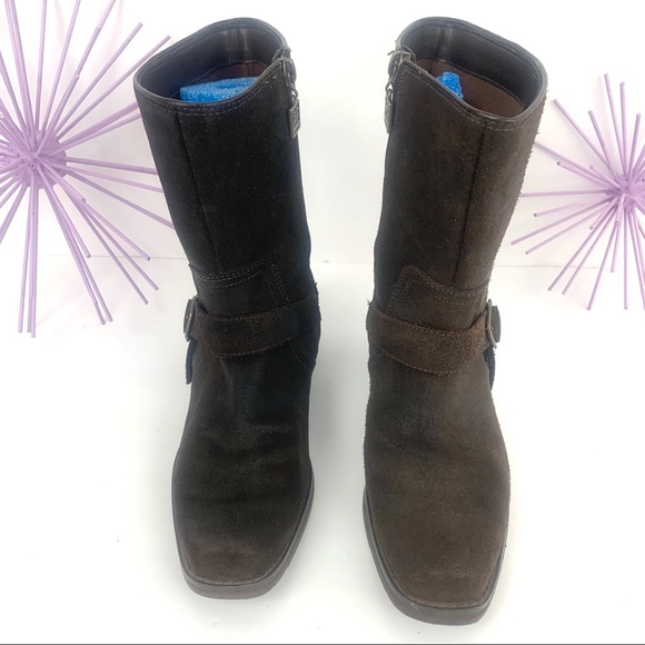 BC Footwear / Dark Brown Distressed Buckled ZIP Up - Picture 3 of 8